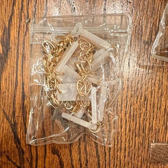 Colorful Beaded Glasses Chains - Picture 2 of 8